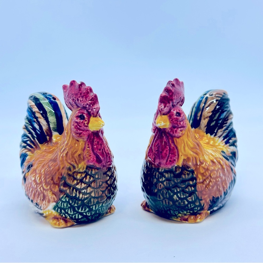 Vintage Rooster Ceramic Salt and Pepper Shakers Multicolored 3.25 Inch Tall CKAO
